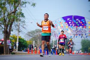 BIB: 42119
                            <button type="button" onclick="openModal(10083105)" class="btn btn-primary btn-sm float-right btn-popup" data-toggle="modal" data-target=".modal-high-quality">
                        <i class="fas fa-shopping-cart"></i> Add to Cart
                    </button>
                                            <button type="button" onclick="isThisMe(10083105, true)" class="btn btn-success btn-sm float-right btn-popup btn-isme hidden" data-toggle="tooltip" data-placement="bottom" title="นี่คือรูปของคุณใช่ไหม คลิกที่นี่เพื่อเอาเข้าอัลบั้ม">
                        <i class="fas fa-plus"></i> Add to album
                    </button>
                    <button type="button" onclick="isThisMe(10083105, false)" class="btn btn-warning btn-sm float-right btn-popup btn-isnotme hidden">
                        <i class="fas fa-ban"></i> Remove from album
                    </button>